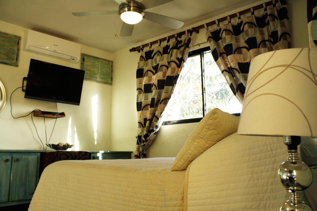 Hotel Casa Naemie Santo Domingo Esterno foto