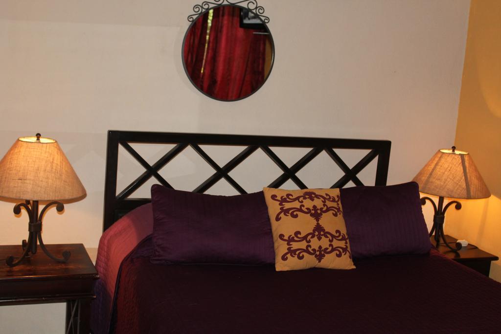 Hotel Casa Naemie Santo Domingo Esterno foto