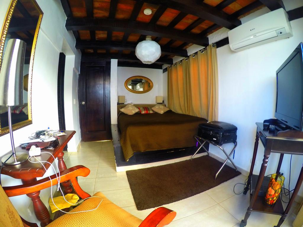 Hotel Casa Naemie Santo Domingo Esterno foto