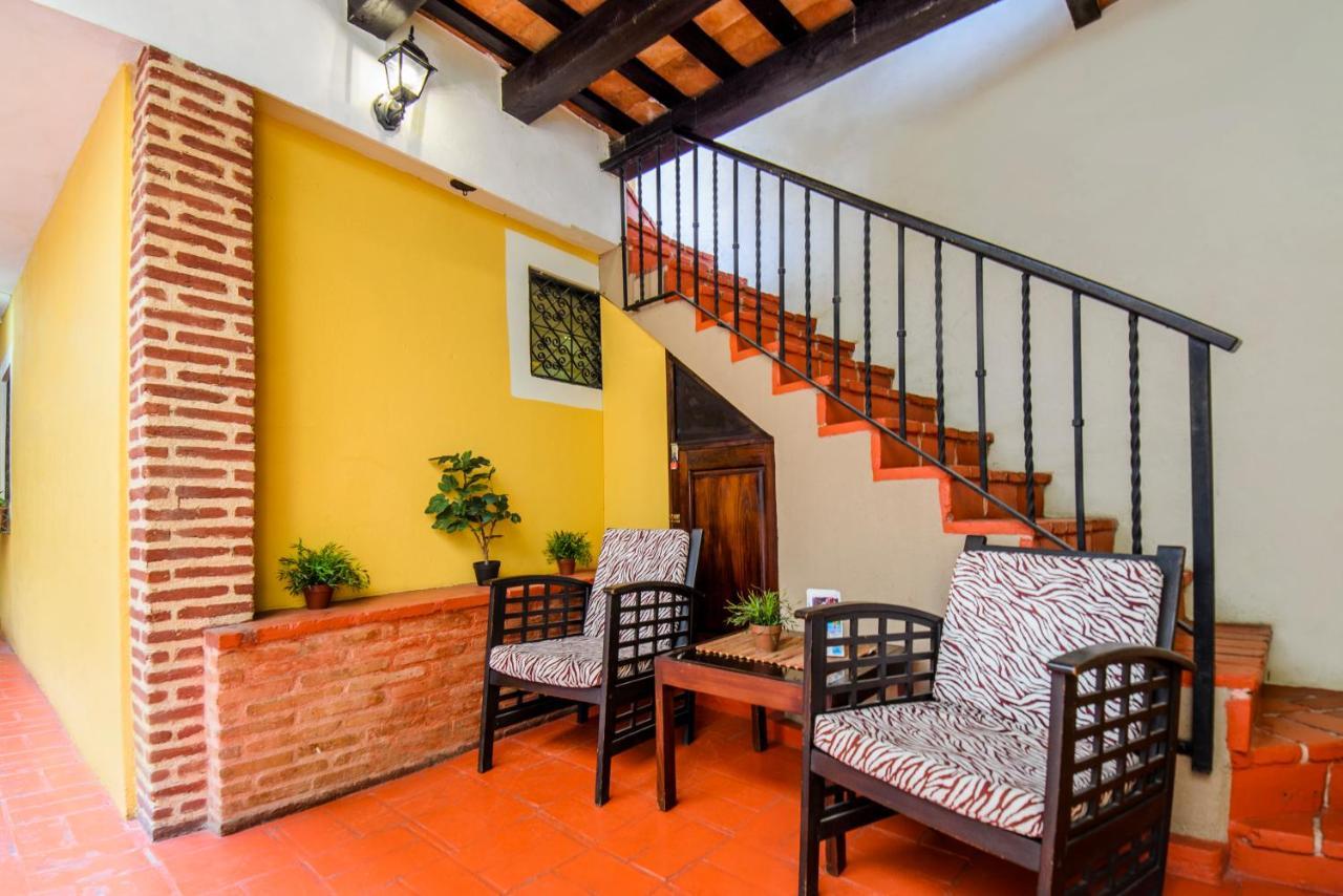 Hotel Casa Naemie Santo Domingo Esterno foto