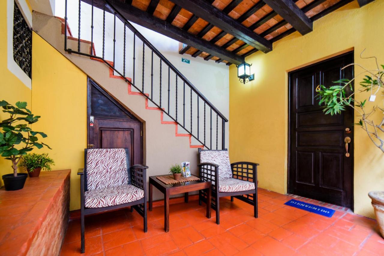Hotel Casa Naemie Santo Domingo Esterno foto